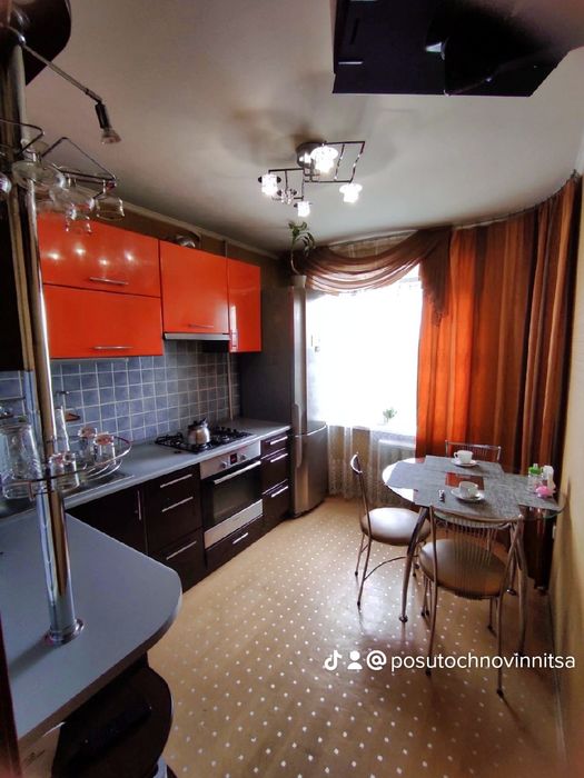 ПОЧАСОВО ПОСУТОЧНО квартира ж/д Вокзал .ц.Рынок .Smart tv