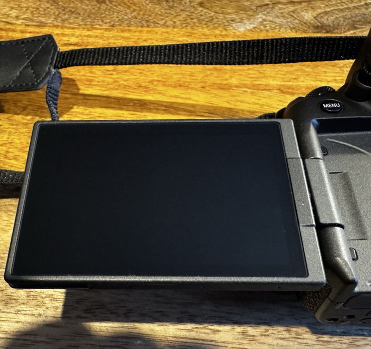 Canon EOS R, pełna klatka, zestaw, jak nowy!