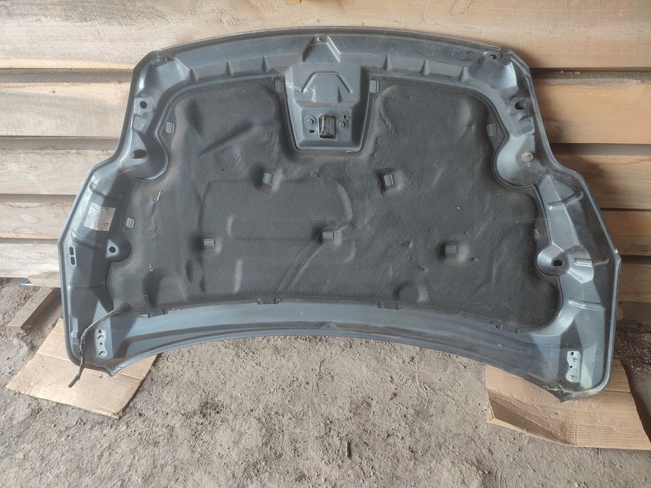 Обезшумка капота Focus 2  рестайл