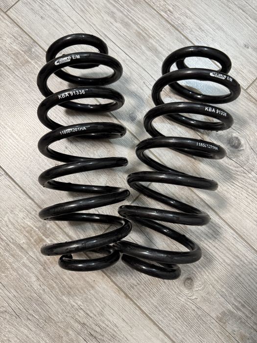 Задні пружини Ейбах Eibach Audi, VW, Golf,Passat, Skoda