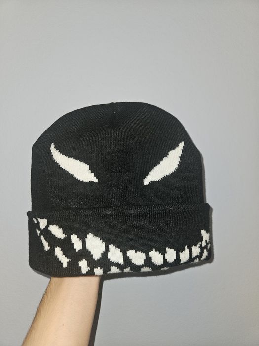 Шапка макса максакова