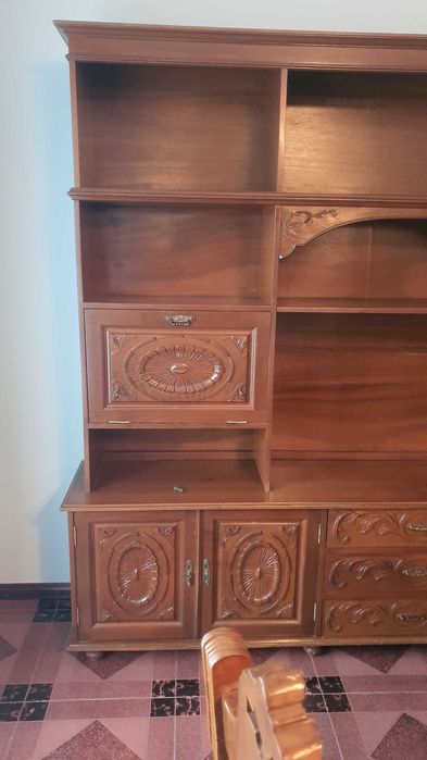 Movel de sala em madeira