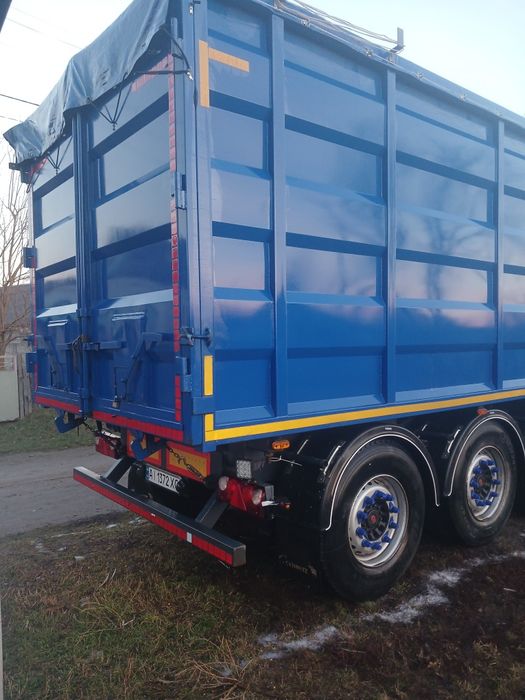 Напівпричіп контейнеровіз шмітц