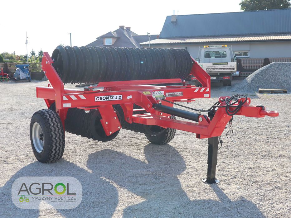 Wał posiewny włóka EuroMasz Agro-Factory Grom 4,5 5,3 6,3m  Expom