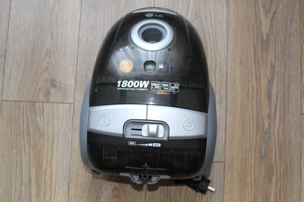 Пилосос LG V-C5282STU