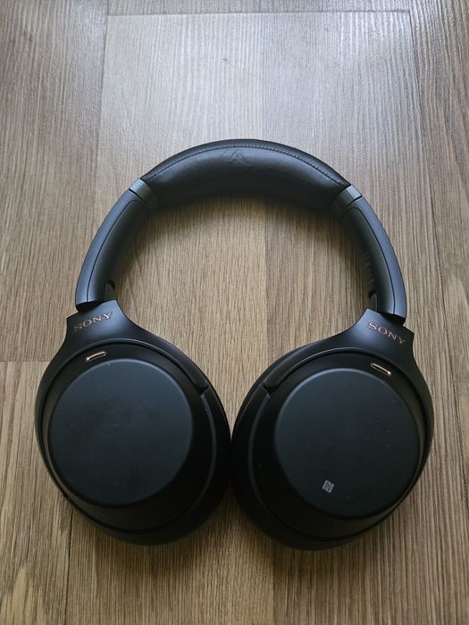 Sony WH-1000XM3 бездротові навушники з шумозаглушенням