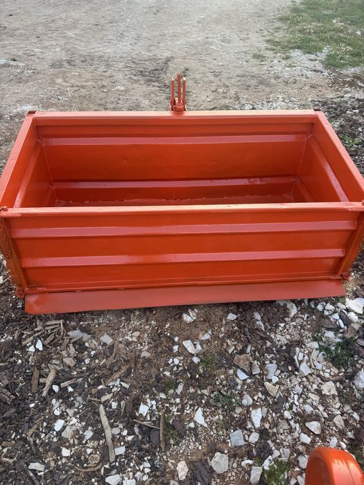 Caixa de carga para trator