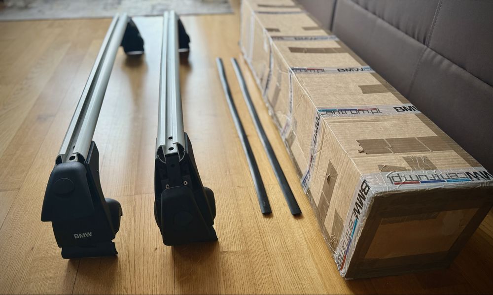 Oryginalny bagażnik dachowy BMW – Seria 5 E60 – komplet, idealny stan