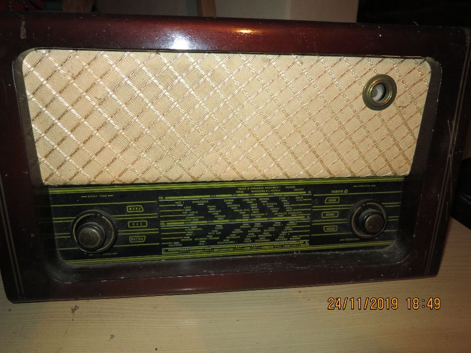 Sprzedam zabytkowe radioodbiorniki