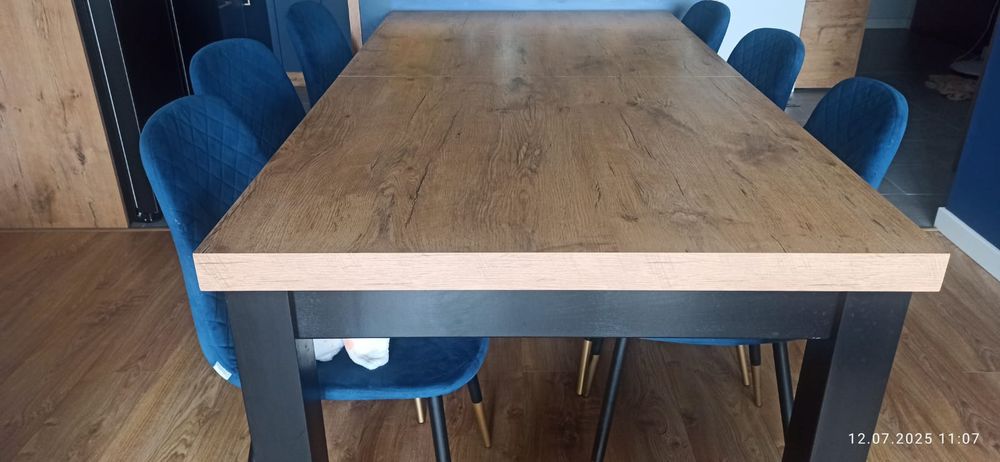 Stół duży rozkładany 2,5 metra
