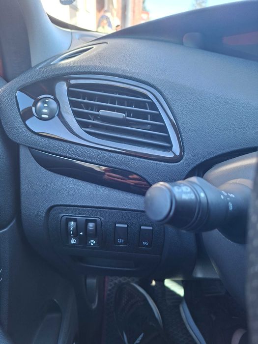 RENAULT Megane Scenic