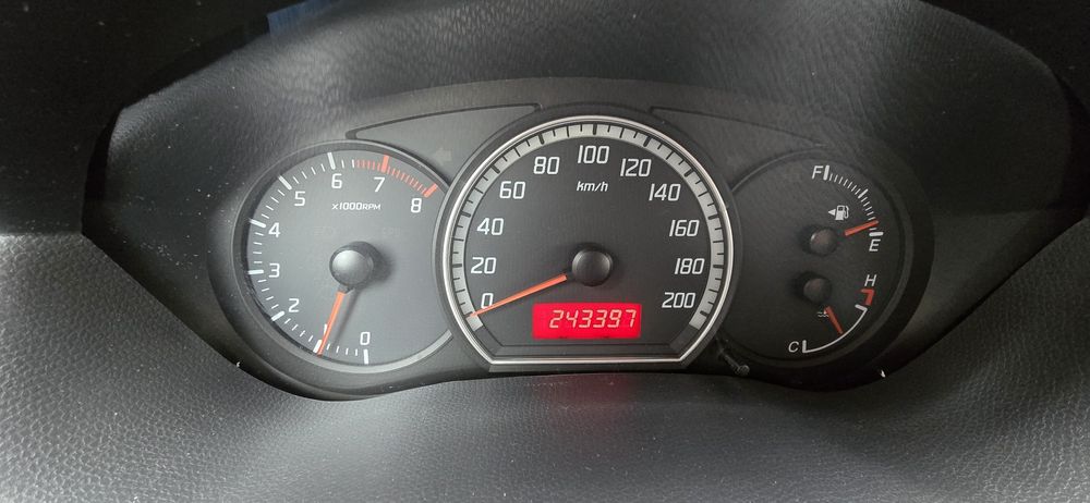 Suzuki Swift 1.3 2005r