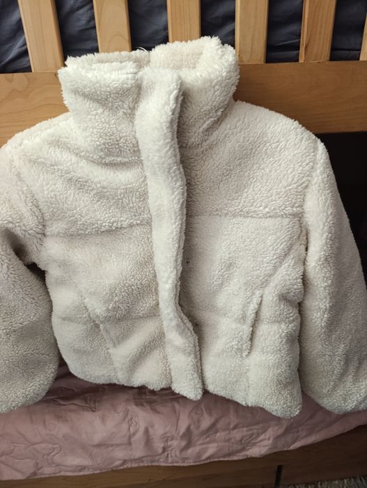 Тепла курточка для дівчинки