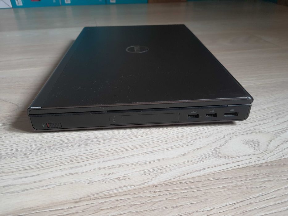 Потужна робоча станція Dell Precision M4800 | i7-4910MQ | 16GB RAM | Quadro K2100M
