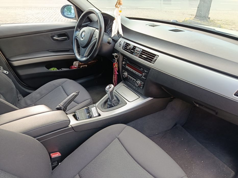 BMW 318 D Touring 2008