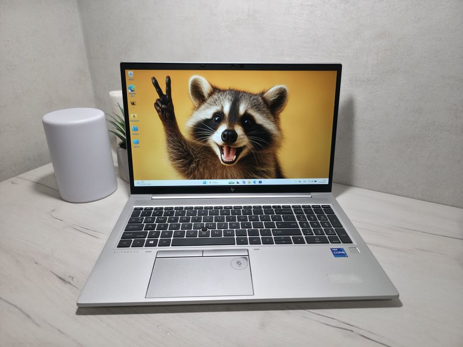 Потужний Ноутбук 15.6" Hp EliteBook 850 g8 i7-1165g7 4.7Ггц 16/256Gb FullHD IPS
