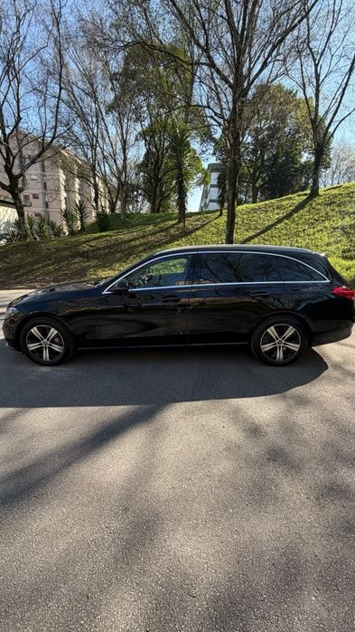 Mercedes-Benz C 300 e — fotografia 5