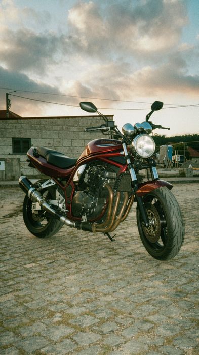 Bandit 1200 vendo/troco