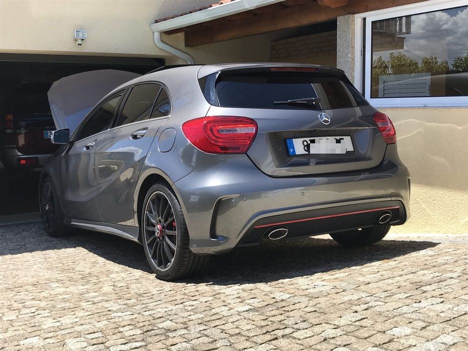 Mercedes A220 AMG