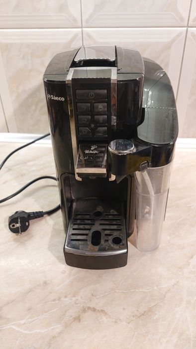 Ekspres na kapsułki Tchibo Cafissimo