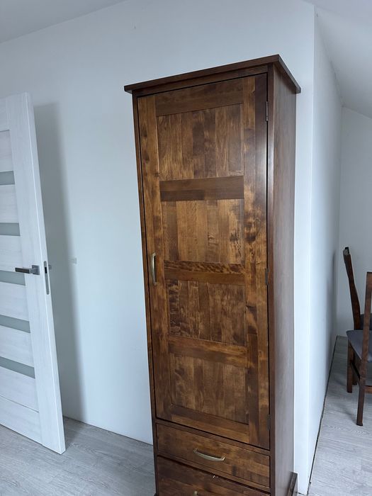 Zestaw mebli z litego drewna