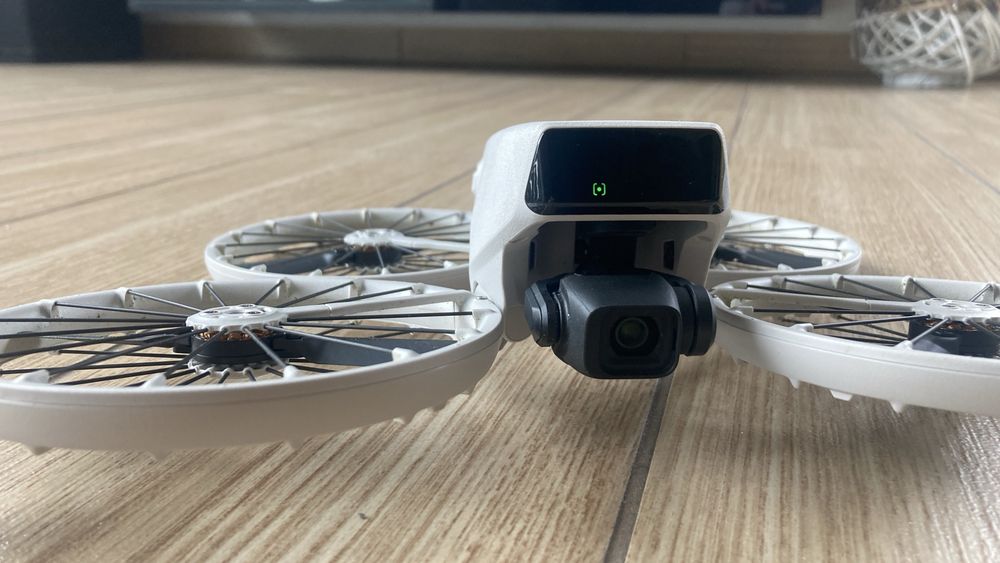 Dron DJI Flip (DJI RC-N3)