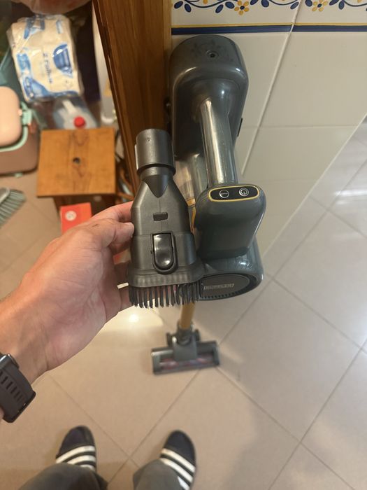 Aspirador Vertical Sem Fios 150W Kuppler