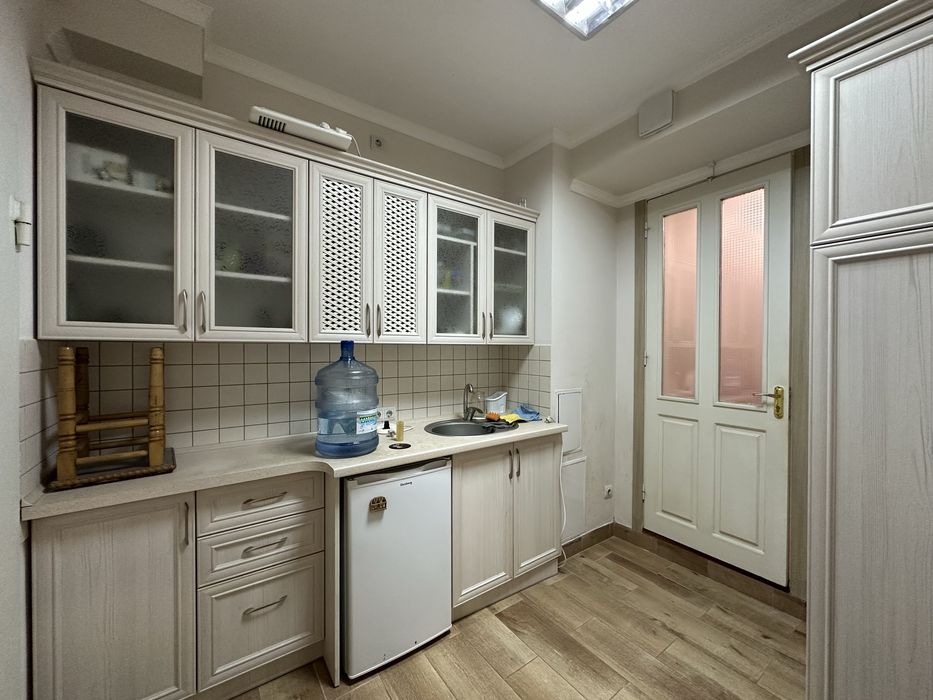 Фасадное помещение на проспекте