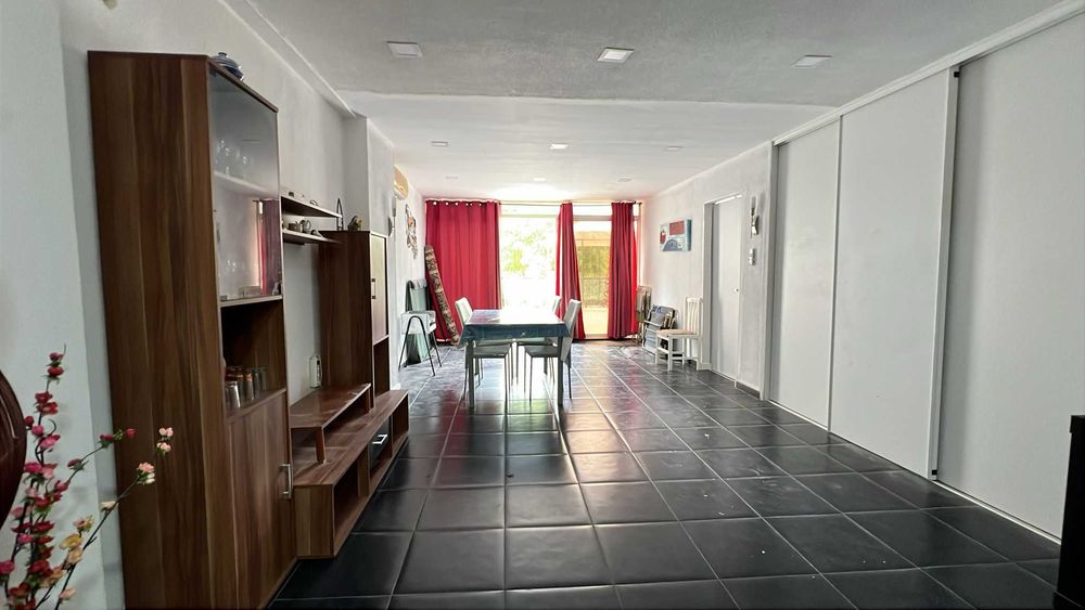 Arrenda-se apartamento T2 Costa da Caparica