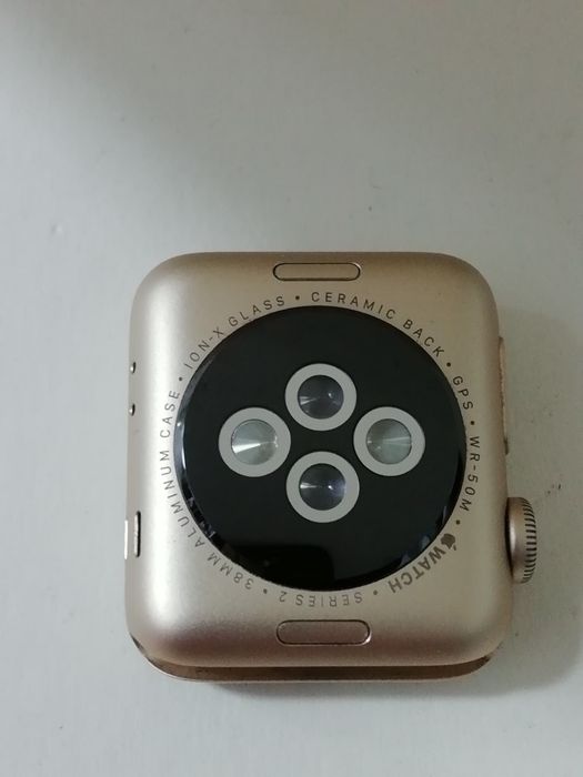 Apple Watch 2 (38мм)