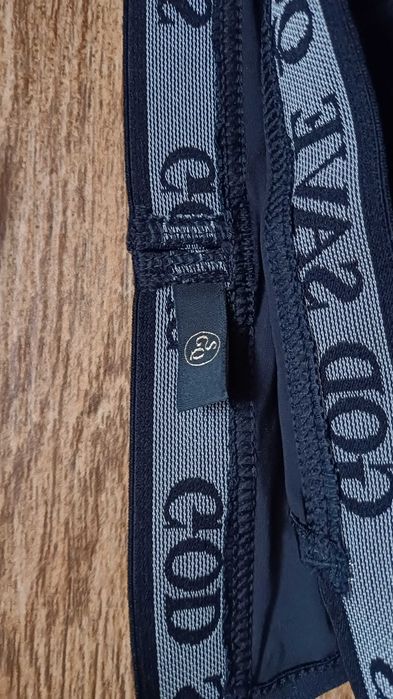 Komplet eleganckiej bielizny God Save Queens w r. L