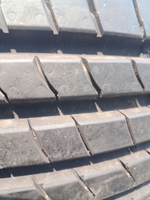 215/45r16 Kumho Escta HS51
