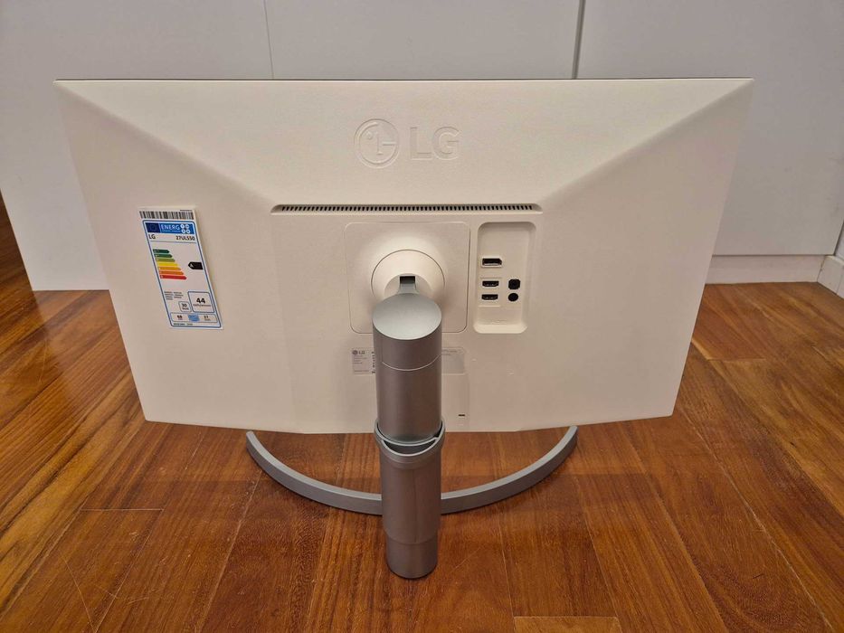 Monitor LG 27UL550-W 27'' 4K Ultra HD IPS FreeSync