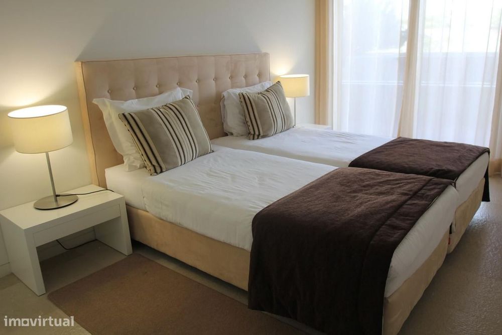Apartamento T2 com piscina, Tróia, Grandola