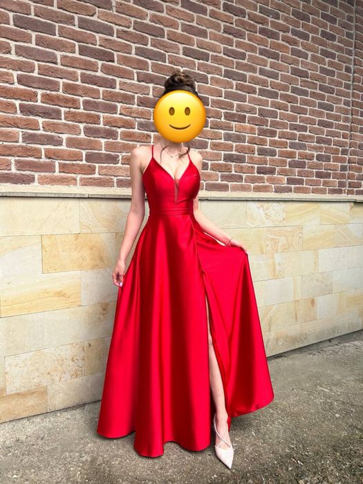 Продам випускну сукню