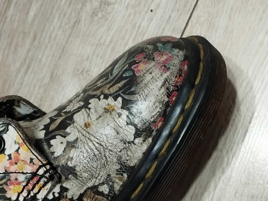 Dr. Martens Sienna Miller vintage rare Made in England size UK6