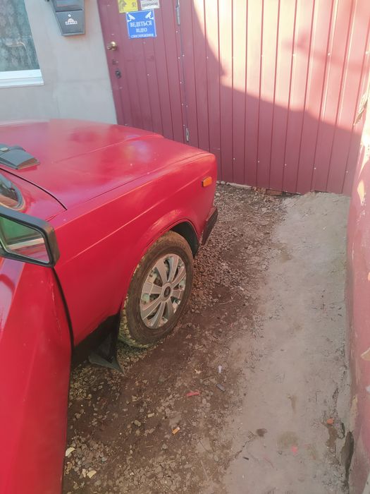 ВАЗ 2107газ-бензин.