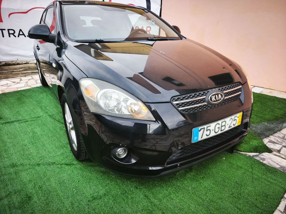Kia Ceed S Coupé 1.4 CVVT EX