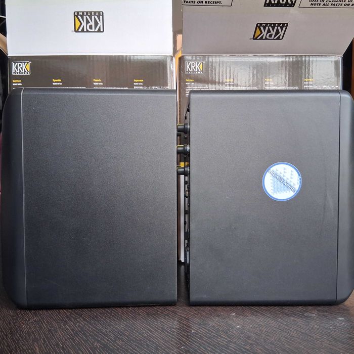 Par de Colunas KRK Rokit 5 G3