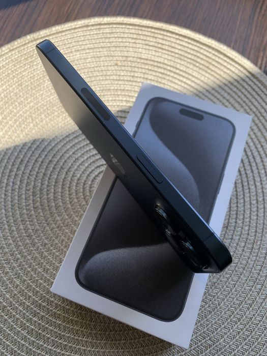 Продам IPhone 15 PRO MAX 1 Tb Neverlock