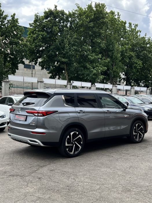 Продам Mitsubishi Новый!