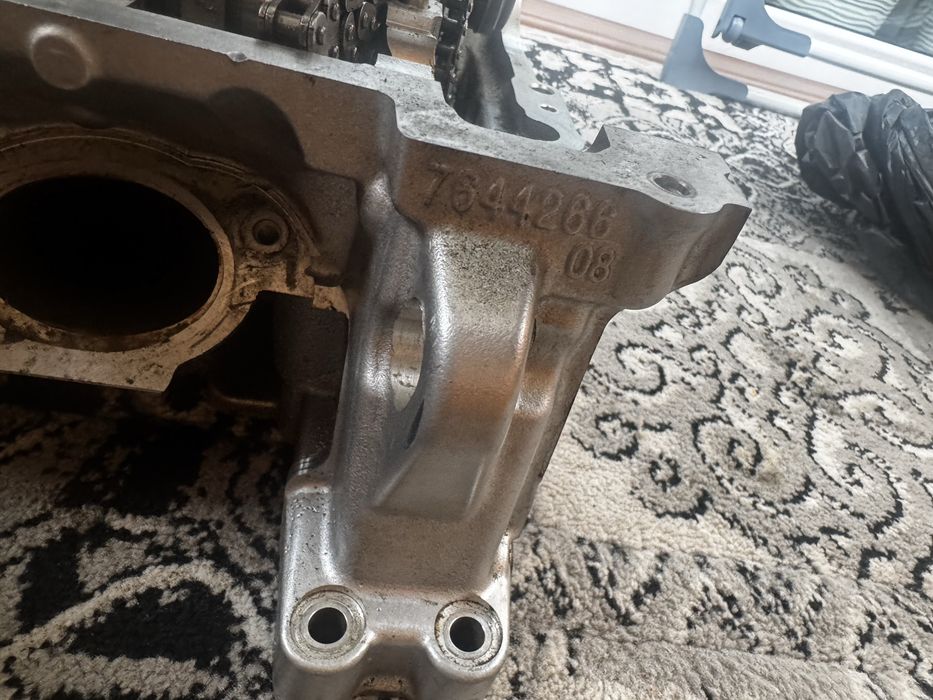 ГБЦ ( голова двигуна ) BMW G30 540i B58
