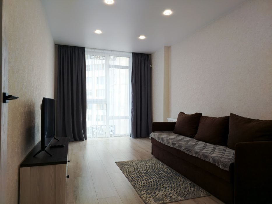 Новенькі апартаменти у центрі ЖК "Київ-Скай"