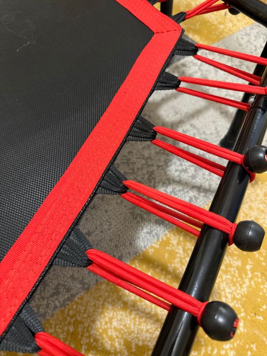 Trampolina fitness z uchwytem