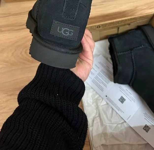 Czarne UGG Mini – oryginalne damskie, gruba podeszwa | PROMOCJA 50%