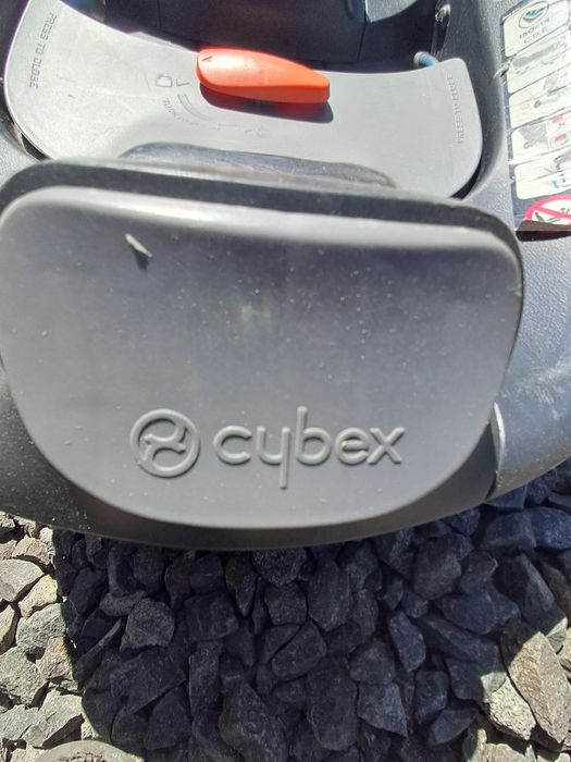 Fotelik / nosidełko cybex z bazą