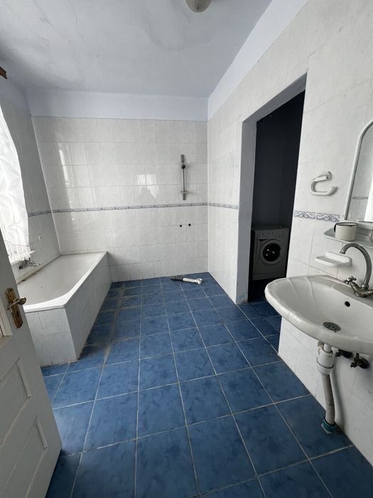 Продам гарний будинок у м. Кіцмань