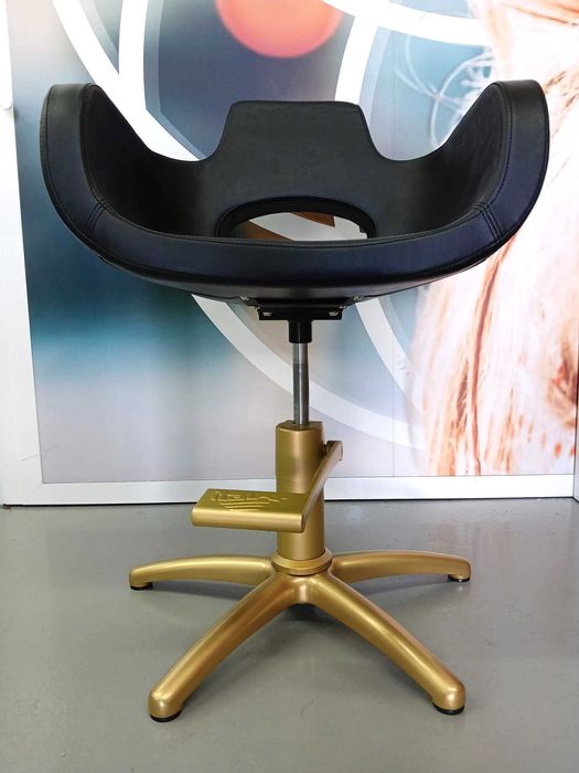 Cadeiras Hidráulicas Douradas Novas