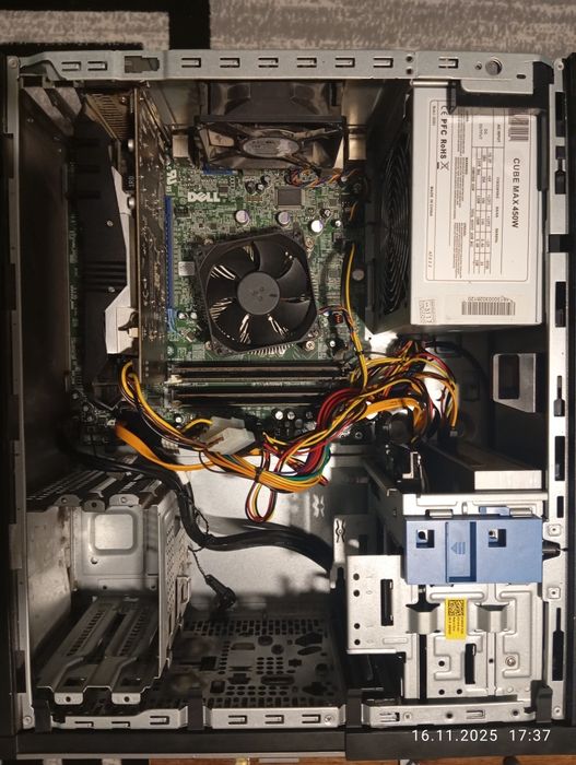 Komputer markowy DELL