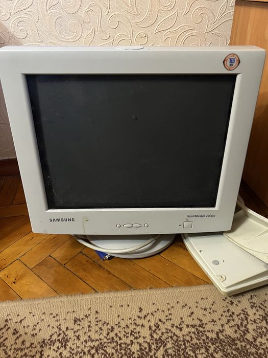 Компьютер та комплектуючі